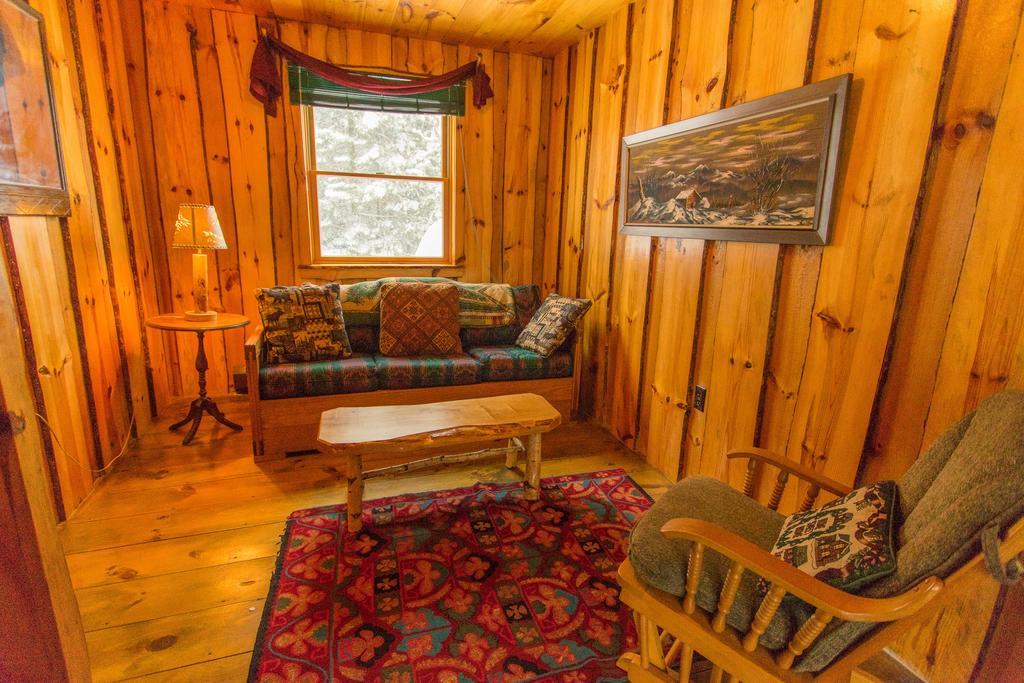 Lake Clear Lodge Экстерьер фото