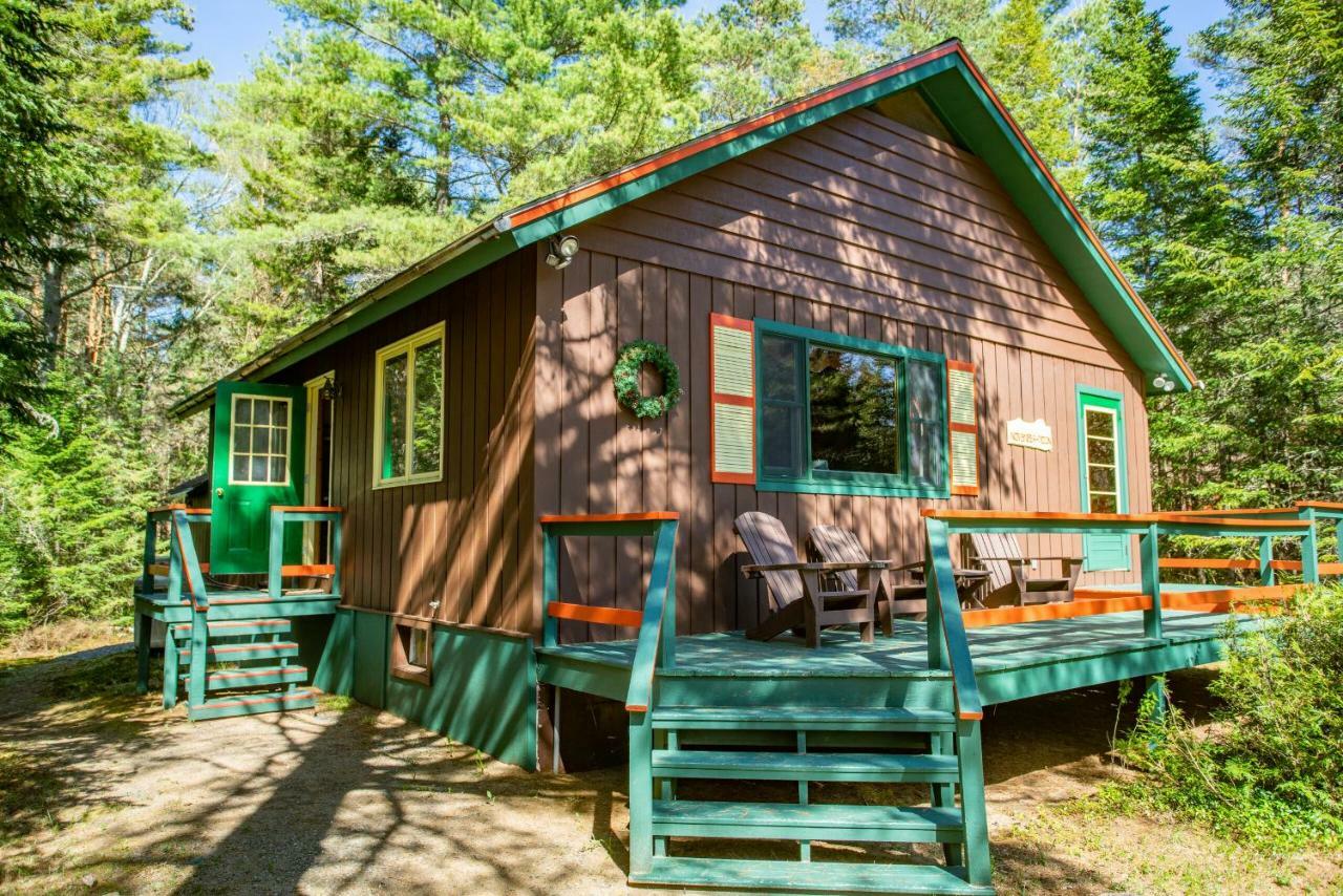 Lake Clear Lodge Экстерьер фото