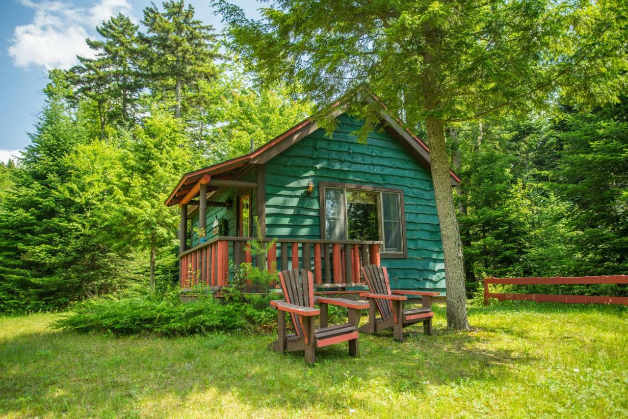 Lake Clear Lodge Экстерьер фото