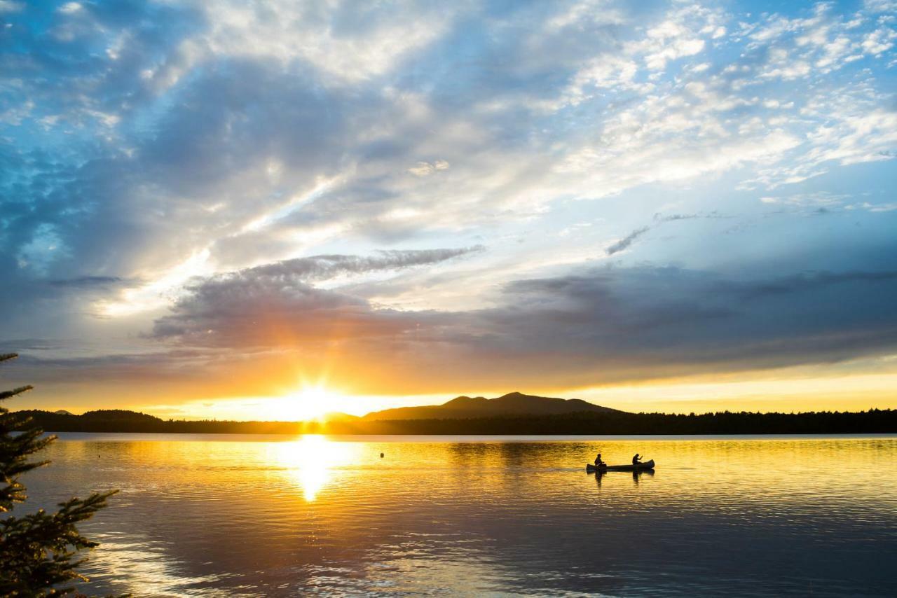 Lake Clear Lodge Экстерьер фото