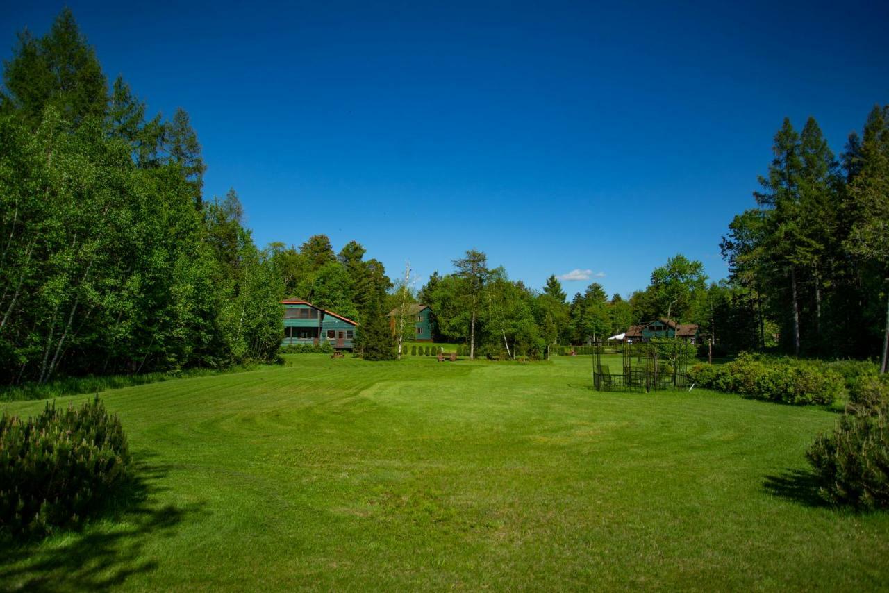 Lake Clear Lodge Экстерьер фото